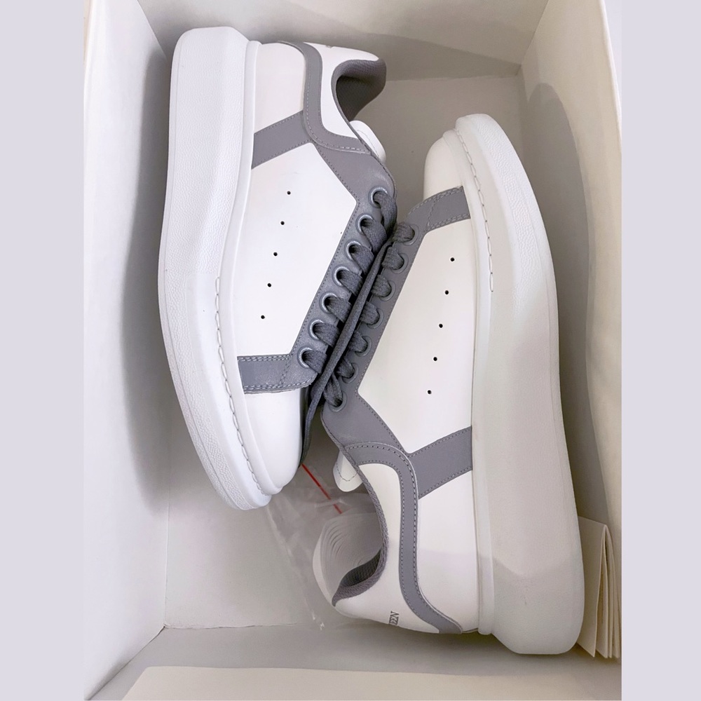 NIB Alexander McQueen two-tone reflective sneakers size 39